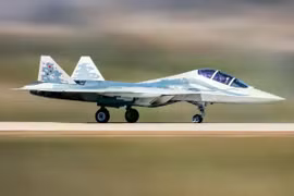 Su-57 bất ngờ lộ diện với một phiên bản khác lạ