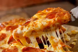 Cách cắt bánh pizza giúp lý giải quy luật toán học độc đáo