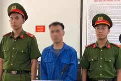 Lừa đảo làm sổ đỏ, người đàn ông lĩnh 14 năm tù