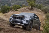  [GALLERY] Ford Explorer 2027 có thêm bản V6 400 mã lực và trang bị mới