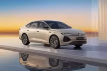 Volkswagen ID.ERA 5S lộ diện - "uống xăng" 2,82 lít/100km đấu Toyota Camry