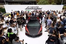 [GALLERY] "Soi" Lamborghini Revuelto SV hơn 60 tỷ đồng mở bán tại Việt Nam