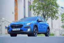 Subaru Crosstrek giảm gần 330 triệu đồng tháng 10/2026, xả hàng tồn