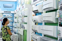 Máy lạnh 5 triệu đồng hút khách mùa nóng, phải chăng "tiền nào của đó"?