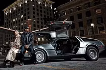 [GALLERY] DeLorean DMC-12 - siêu xe cửa cánh chim trong MV của Sơn Tùng M-TP