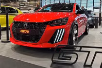 [GALLERY] Peugeot e-208 GTi 2026 giá từ 49.646 USD - xe điện "nhỏ mà có võ"