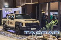 [GALLERY] Cận cảnh Kia Tasman đầu tiên về Việt Nam, "đấu" Ranger và Hilux