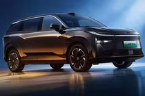 [GALLERY] "Soi" Toyota bZ3X Knight Edition - SUV điện sang chảnh từ 402 triệu