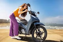  [GALLERY] Ra mắt Honda Biz 125 - xe máy xăng Ethanol từ 68,9 triệu đồng