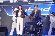 Sống hết mình mỗi ngày cùng Yamaha GEAR 125 Hybrid mới