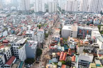 [GALLERY] Cận cảnh công trường mở rộng ngõ 381 Nguyễn Khang ở Hà Nội