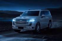 Toyota Land Cruiser 300 HEV sắp ra mắt Đông Nam Á, chờ về Việt Nam