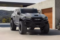 Rezvani Tank 2026 - mạnh 1000 mã lực chống đạn, hơn 13 tỷ đồng
