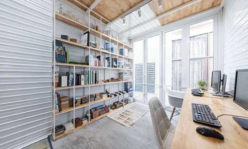 Lạ đời nhà siêu mỏng xây không mất viên gạch nào ở Hà Nội