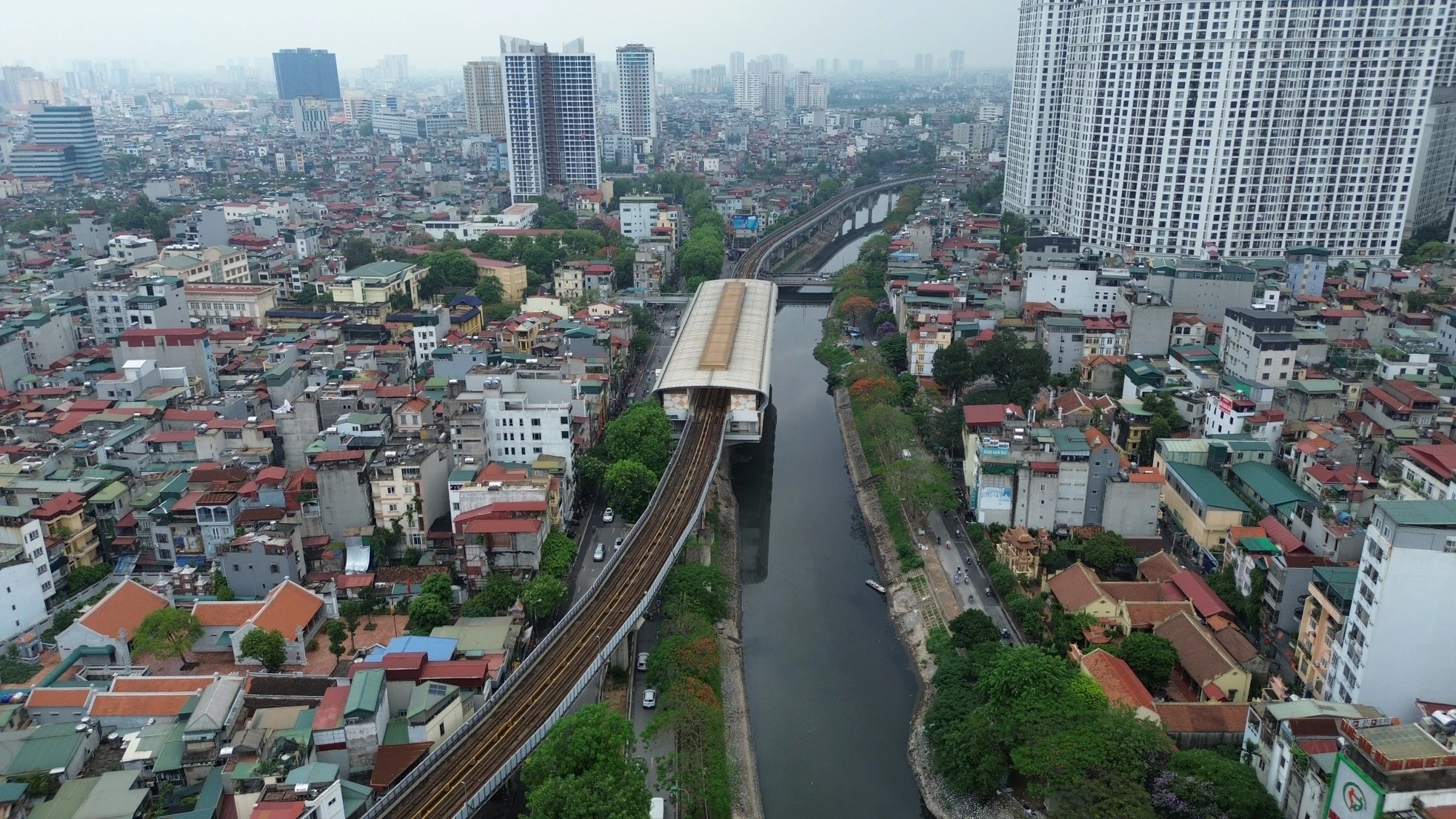 Đường Láng ra sao sau khi được đề xuất mở rộng lên 53m?