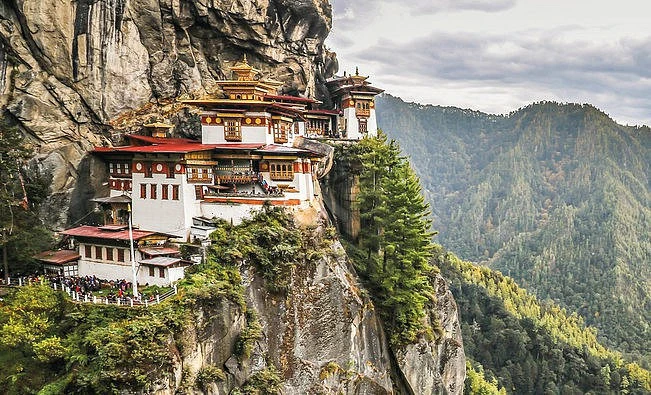 Video: Hé lộ nguyên nhân Bhutan là quốc gia đáng ghé thăm nhất năm 2020