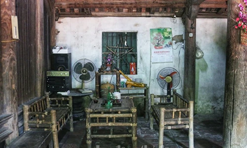 Chiêm ngưỡng nhà cổ 400 tuổi ở ngoại thành Hà Nội