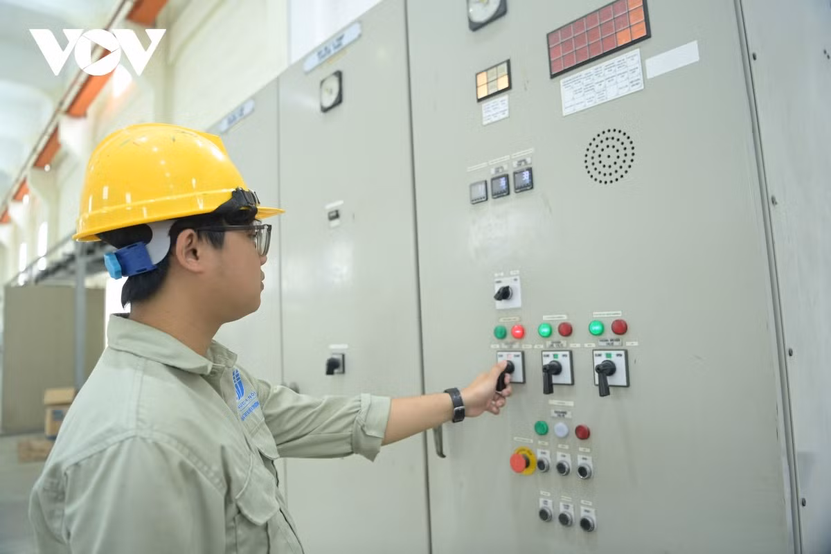 Chủ động từ khâu kỹ thuật đến nhân lực, Xí nghiệp bảo đảm tiêu thoát nước cho Thủ đô.