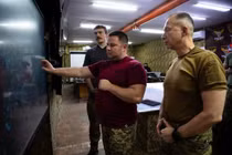 Tư lệnh Ukraine đến Pokrovsk, Nga đột kích thành phố theo cách không ai ngờ