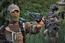 Để tránh thiệt hại nghiêm trọng, lực lượng hậu cần và hỗ trợ của Ukraine đã được di chuyển đến vị trí cách xa đường tiếp xúc từ 40 đến 50 km. Điều này khiến việc tiếp tế trở nên khó khăn hơn đối với các chỉ huy hậu cần, nhưng việc này là cần thiết, nhằm tránh tổn thất.