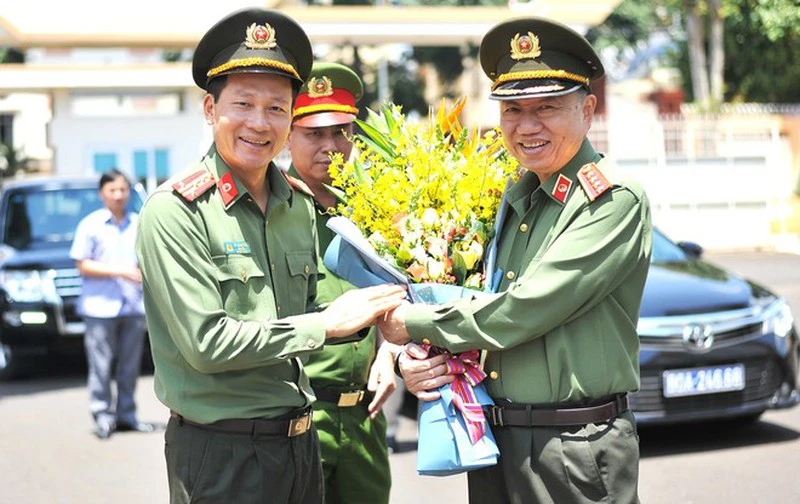 Chân dung GĐ Công an tỉnh Đồng Nai vừa được thăng hàm thiếu tướng
