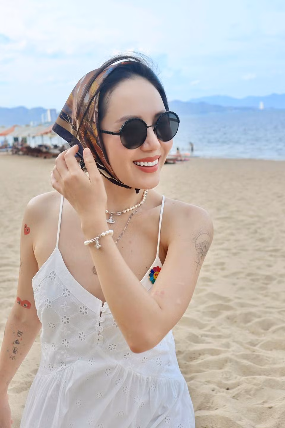Mới đây, Phương Linh chia sẻ loạt ảnh du lịch tại Nha Trang trên trang cá nhân, nhanh chóng thu hút sự chú ý từ công chúng. Ảnh: FB Tran Phuong Linh