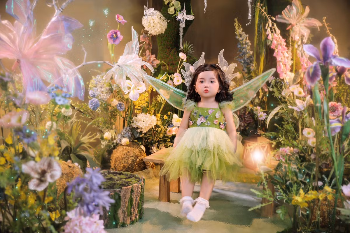 Chỉ sau thời gian ngắn đăng tải, bộ ảnh đã thu hút hơn 12 nghìn lượt “thích” cùng hàng nghìn bình luận.