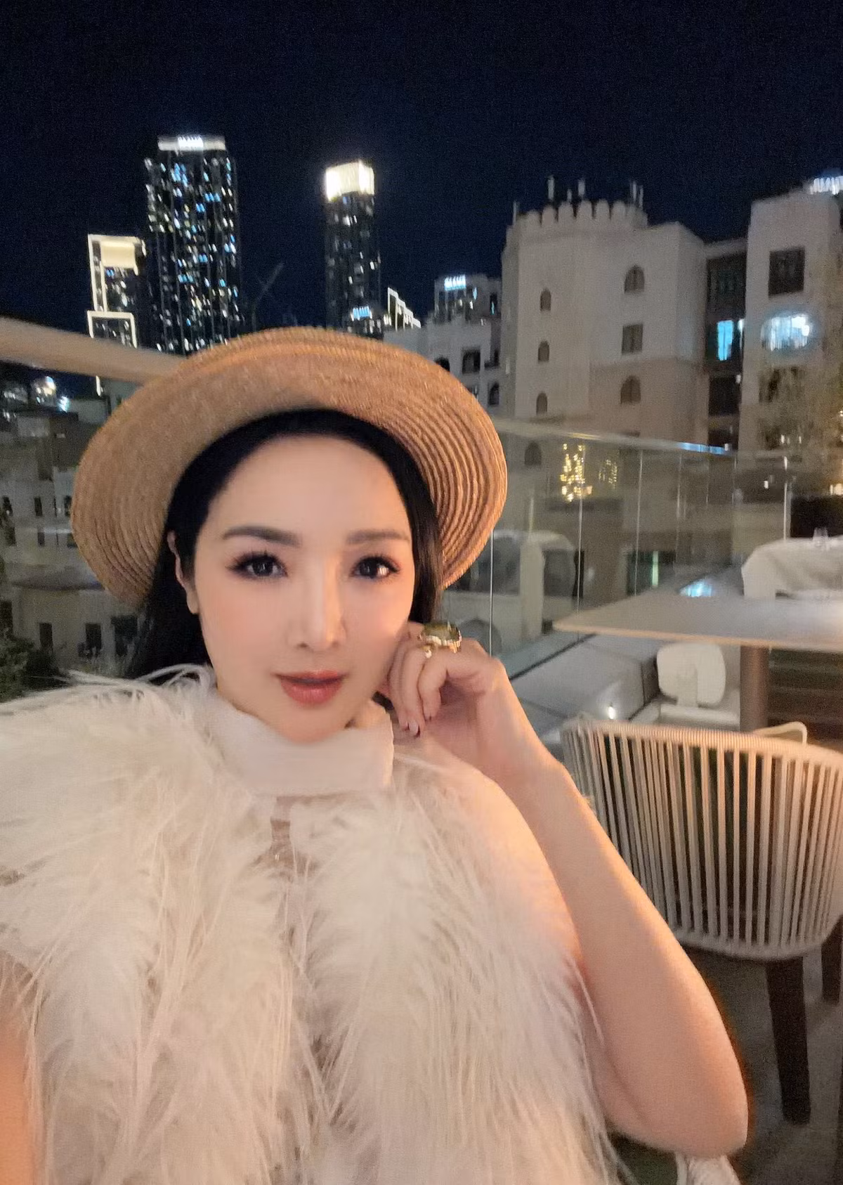 Ở độ tuổi U60, Giáng My không chỉ là minh chứng cho vẻ đẹp vượt thời gian mà còn truyền cảm hứng tích cực cho nhiều phụ nữ. Ảnh: FB Giáng My