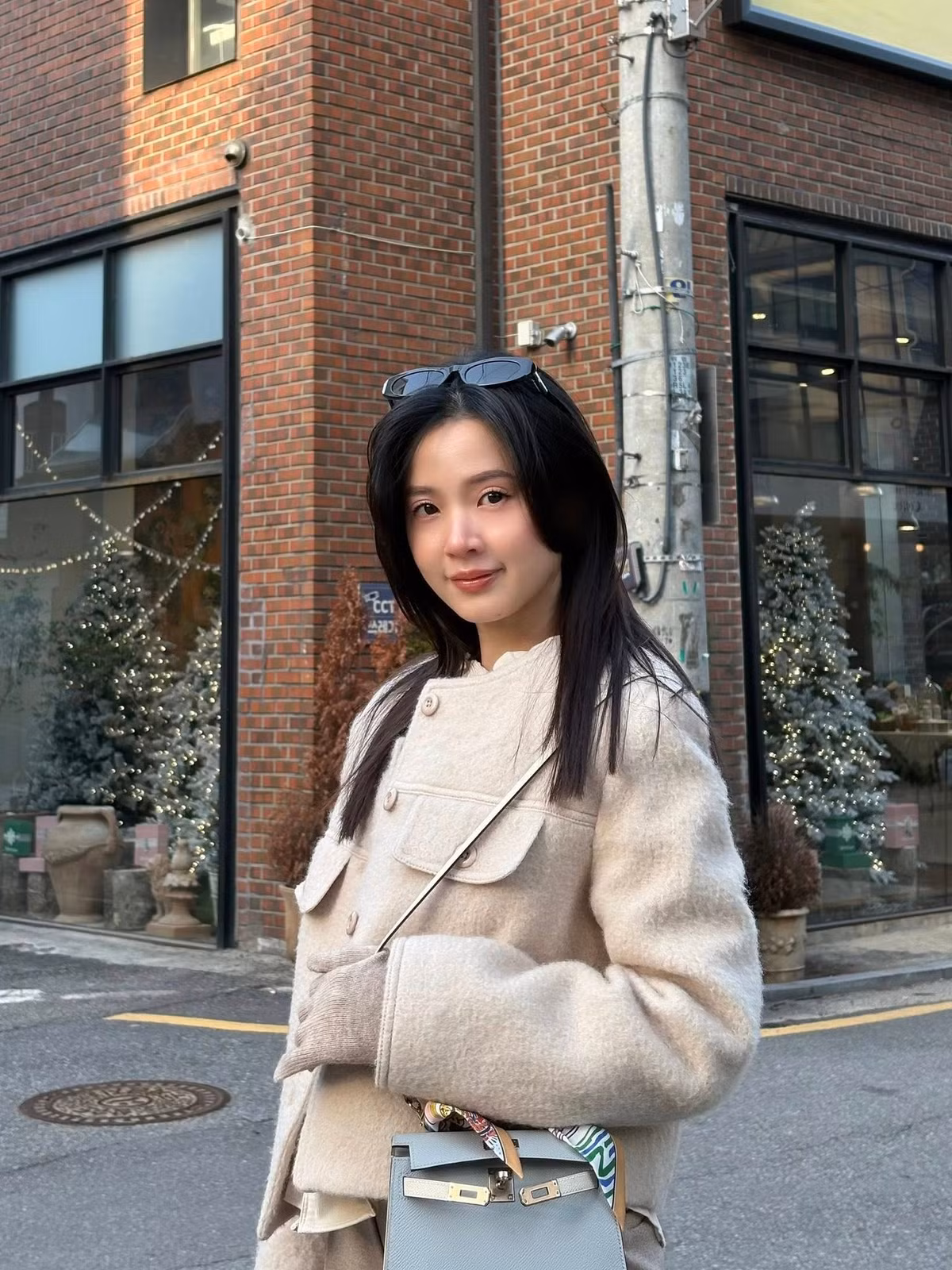 Tin tức sao Việt 12/1: Diễn viên Midu dạo chơi Seoul, Hàn Quốc trong cái lạnh -9 độ C. Ảnh: FB Đặng Thị Mỹ Dung