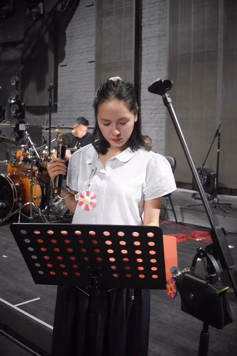 Phương Linh xinh đẹp, trẻ trung như nữ sinh khi tập luyện. Ảnh: FB Tran Phuong Linh