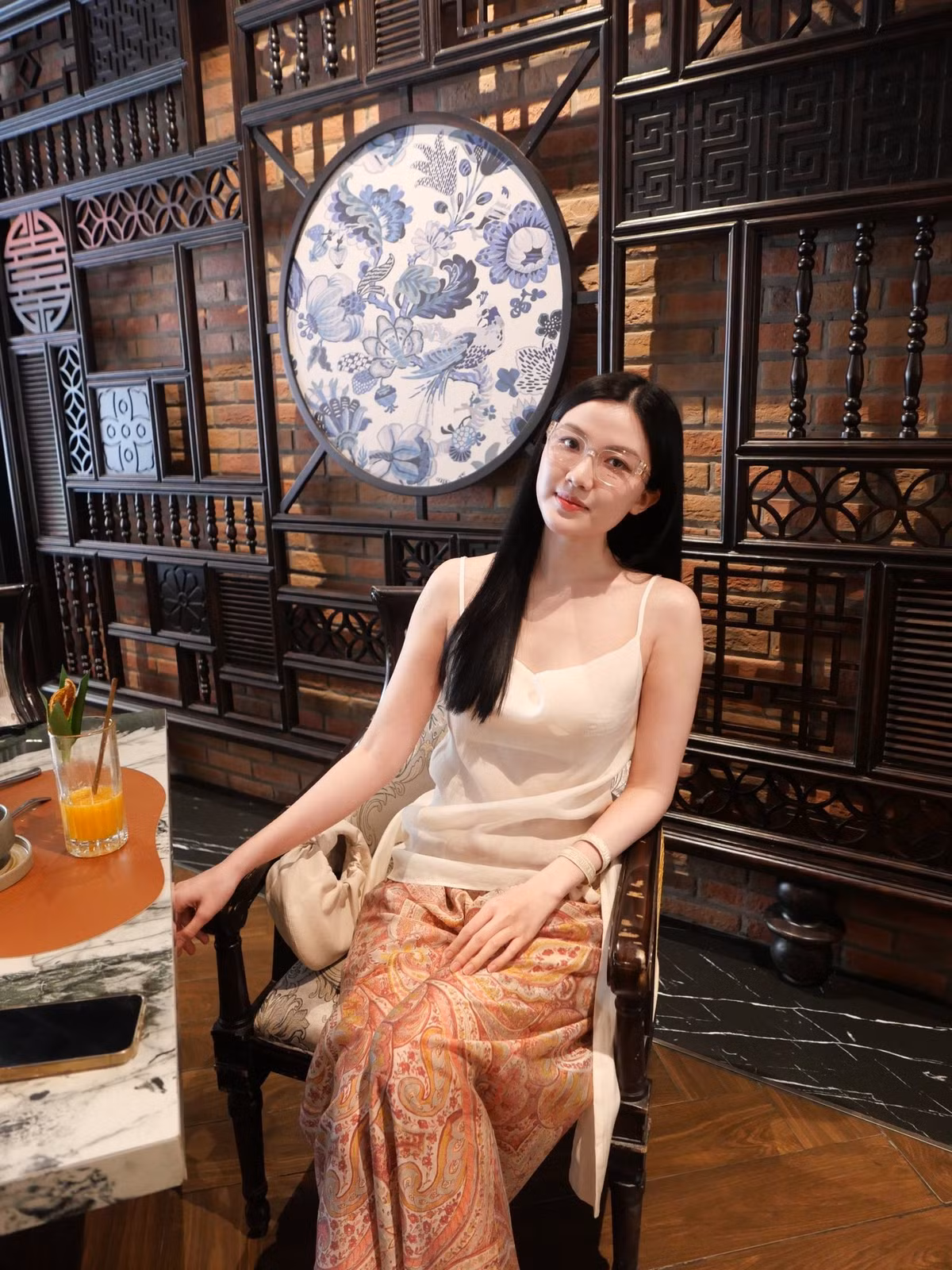 Diễn viên Lương Thanh khoe vẻ đẹp dịu dàng vốn có. Ảnh: FB Lương Thanh