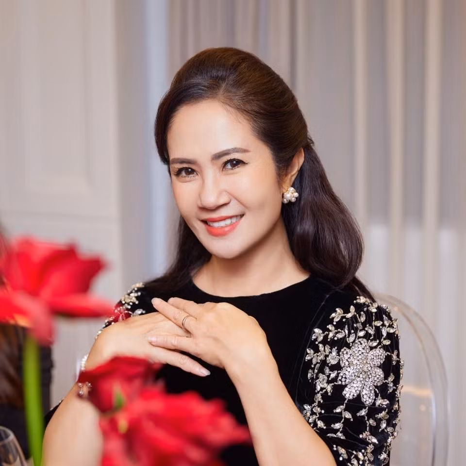 NSƯT Nguyệt Hằng ngày càng nhuận sắc. Ảnh: FB Nguyệt Hằng Cao