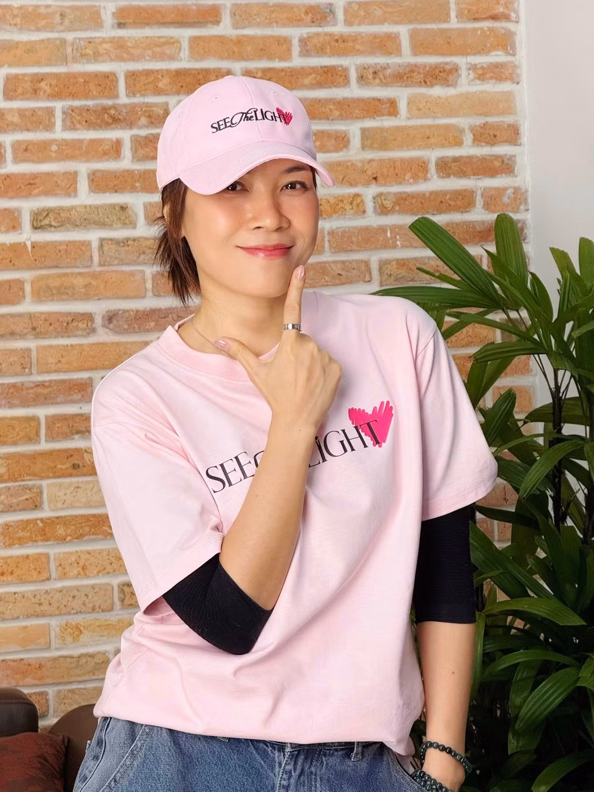Ca sĩ Mỹ Tâm xuất hiện với hình ảnh tươi tắn, trẻ trung, tràn đầy năng lượng. Ảnh: FB My Tam