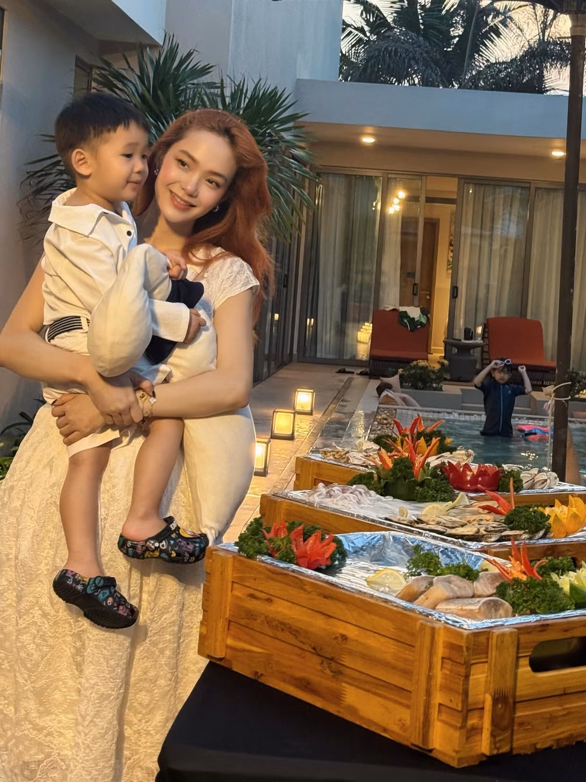 Trải qua 3 năm hôn nhân, "Bé Heo" nhiều lần khiến người hâm mộ trầm trồ khi chia sẻ về cuộc sống làm phu nhân hào môn.