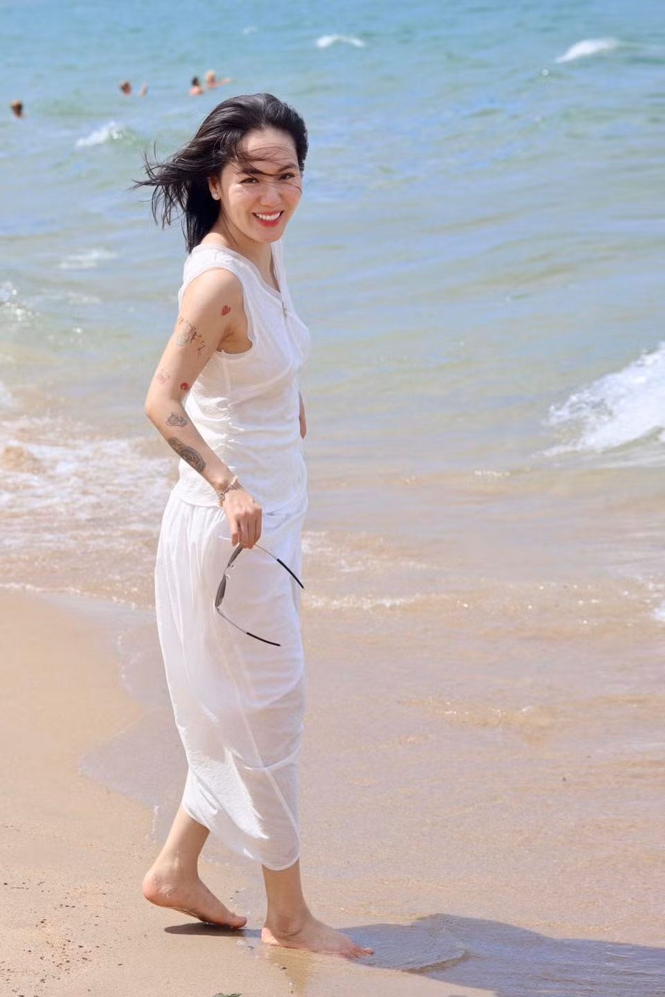 Hiện Phương Linh sống khá kín tiếng, không ra sản phẩm mới mà chỉ thi thoảng đi hát . Ảnh: FB Tran Phuong Linh