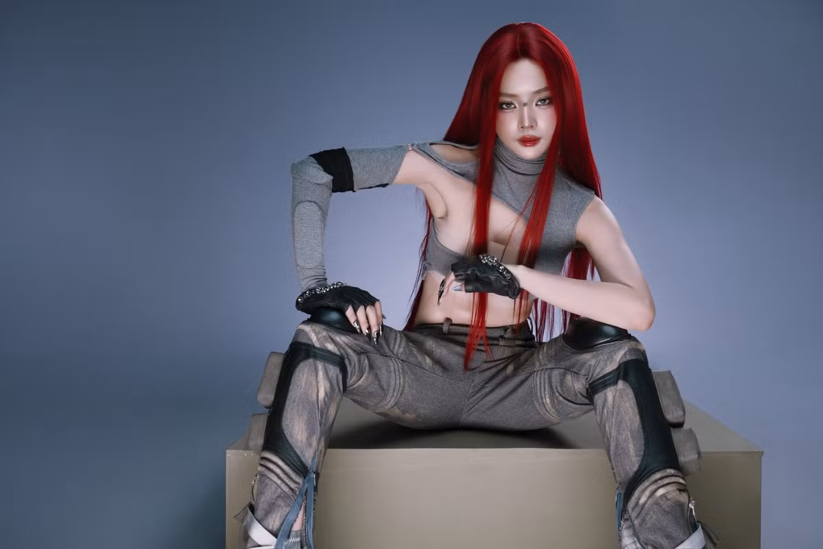 Vốn được biết đến là một trong những nữ DJ nổi bật nhất hiện nay, Mie không chỉ ghi dấu ấn bởi tài năng âm nhạc mà còn gây ấn tượng mạnh với phong cách thời trang đa dạng, hiện đại. Ảnh: FB DJ Mie