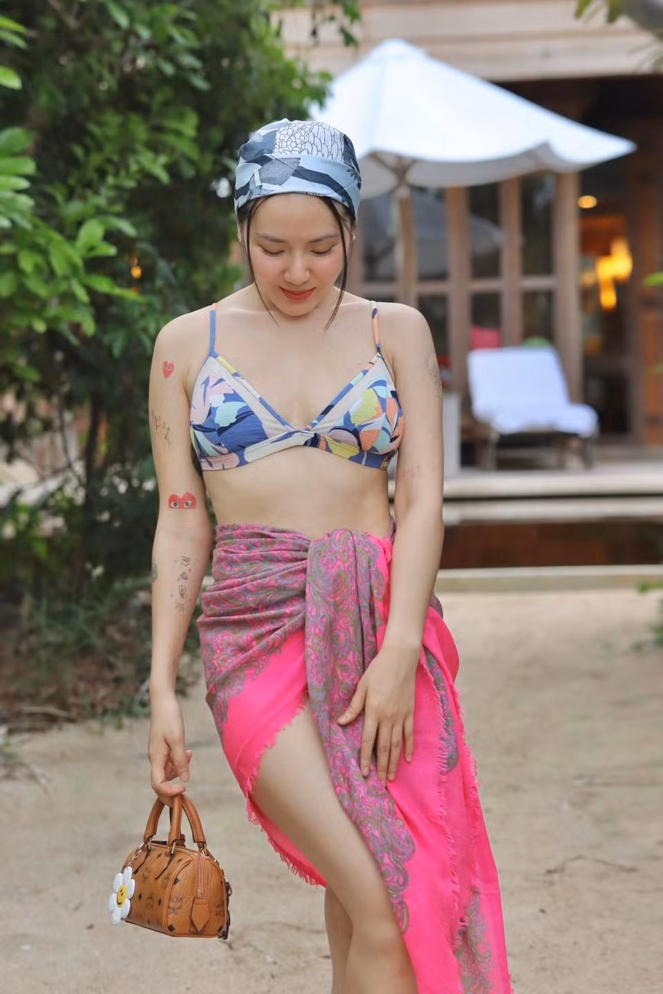 Phương Linh còn có một niềm đam mê đặc biệt với nghệ thuật xăm hình. Ảnh: FB Tran Phuong Linh