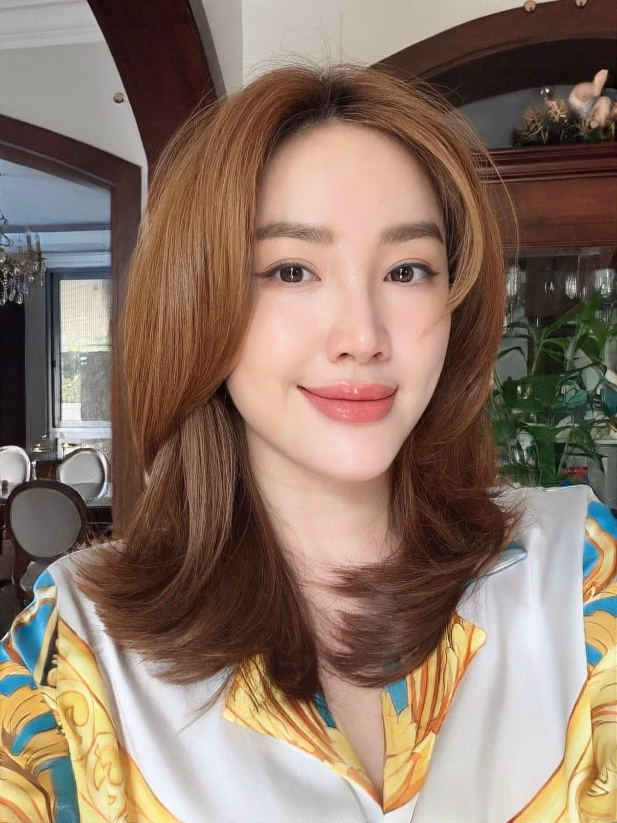 Không còn hoạt động nghệ thuật quá sôi nổi như trước, nhưng Bảo Thy vẫn luôn nhận được sự quan tâm đặc biệt từ khán giả nhờ nhan sắc trẻ đẹp cùng cuộc sống viên mãn.