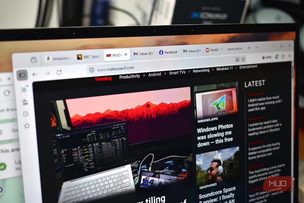 Mở 10 tab cùng lúc, Brave thắng sốc cả Chrome