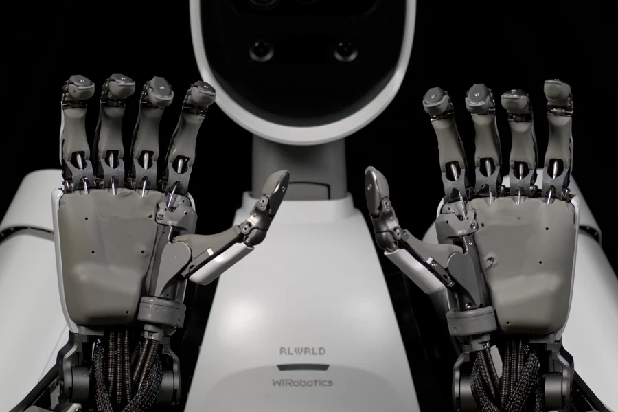 “Gắn camera lên đầu” để dạy robot làm việc như người thật