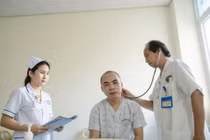 Phẫu thuật thành công dị dạng động tĩnh mạch vùng đầu cho người bệnh 36 tuổi
