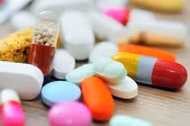2 người sốc phản vệ nặng vì tự mua thuốc điều trị