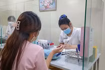 24 tuổi chưa dậy thì vì mắc hội chứng Turner