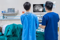 Đại tiện thất thường do polyp đại tràng tiến triển ung thư