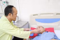 Cấp cứu thành công người bệnh 17 tuổi bị u não lan tràn dẫn đến hôn mê