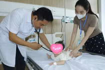 Sốt kèm co giật, bé gái 7 tháng tuổi bất ngờ mắc viêm não Nhật Bản