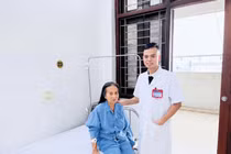 Điều trị không đúng cách, người phụ nữ có sỏi chiếm 2/3 quả thận