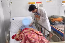 Đi tiêu phân đen, cụ bà 71 tuổi sốc mất máu vì xuất huyết tiêu hóa