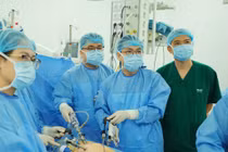 9 giờ cân não cắt bàng quang, tạo hình bàng quang mới sau ung thư tái phát