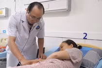 Cứu sản phụ mang nhóm máu Rh- cực hiếm chỉ 0,1% dân số có